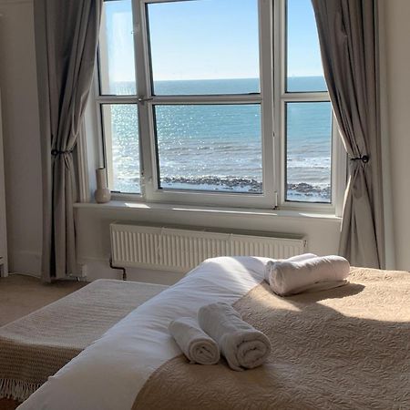 Beach View, 4 Bedroom House Opposite The Sea! Sleeps 10 Sandgate Exteriér fotografie