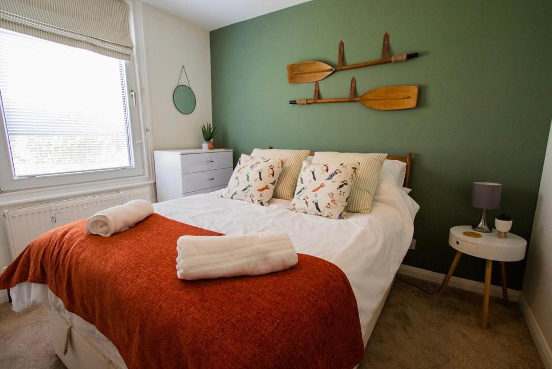 Beach View, 4 Bedroom House Opposite The Sea! Sleeps 10 Sandgate Exteriér fotografie